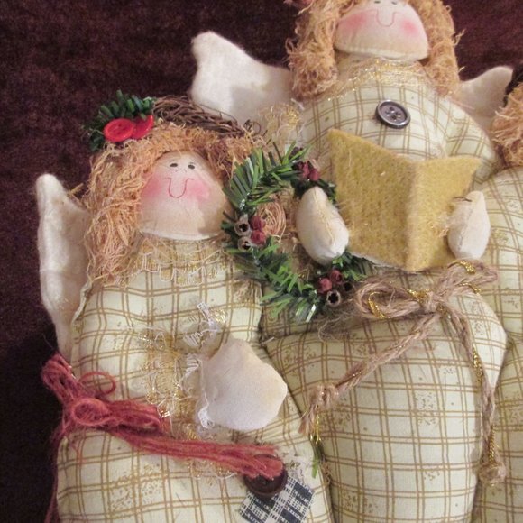 SINGING ANGELS: PLAID PATTERN - Picture 5 of 8